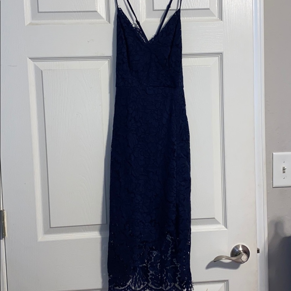 Lulu “date night” lace dress